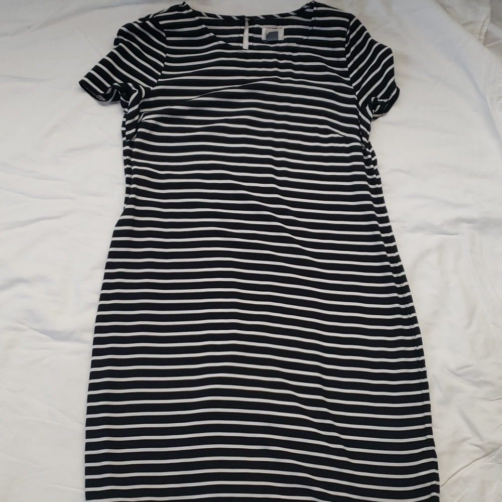 Silkly stripe dress